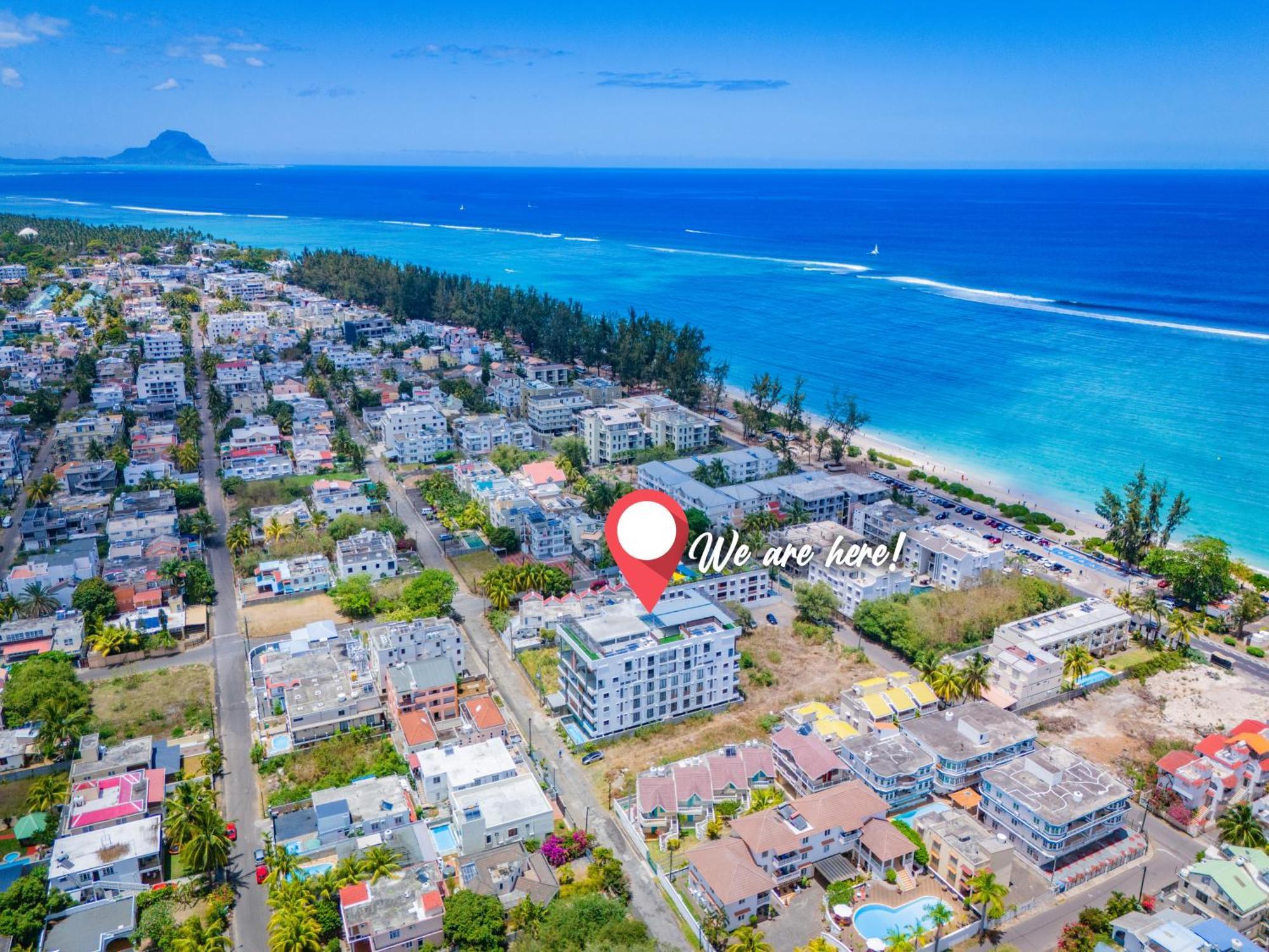 Driftwood Beach Apartment "Oasis In Paradise" Flic en Flac Exterior foto